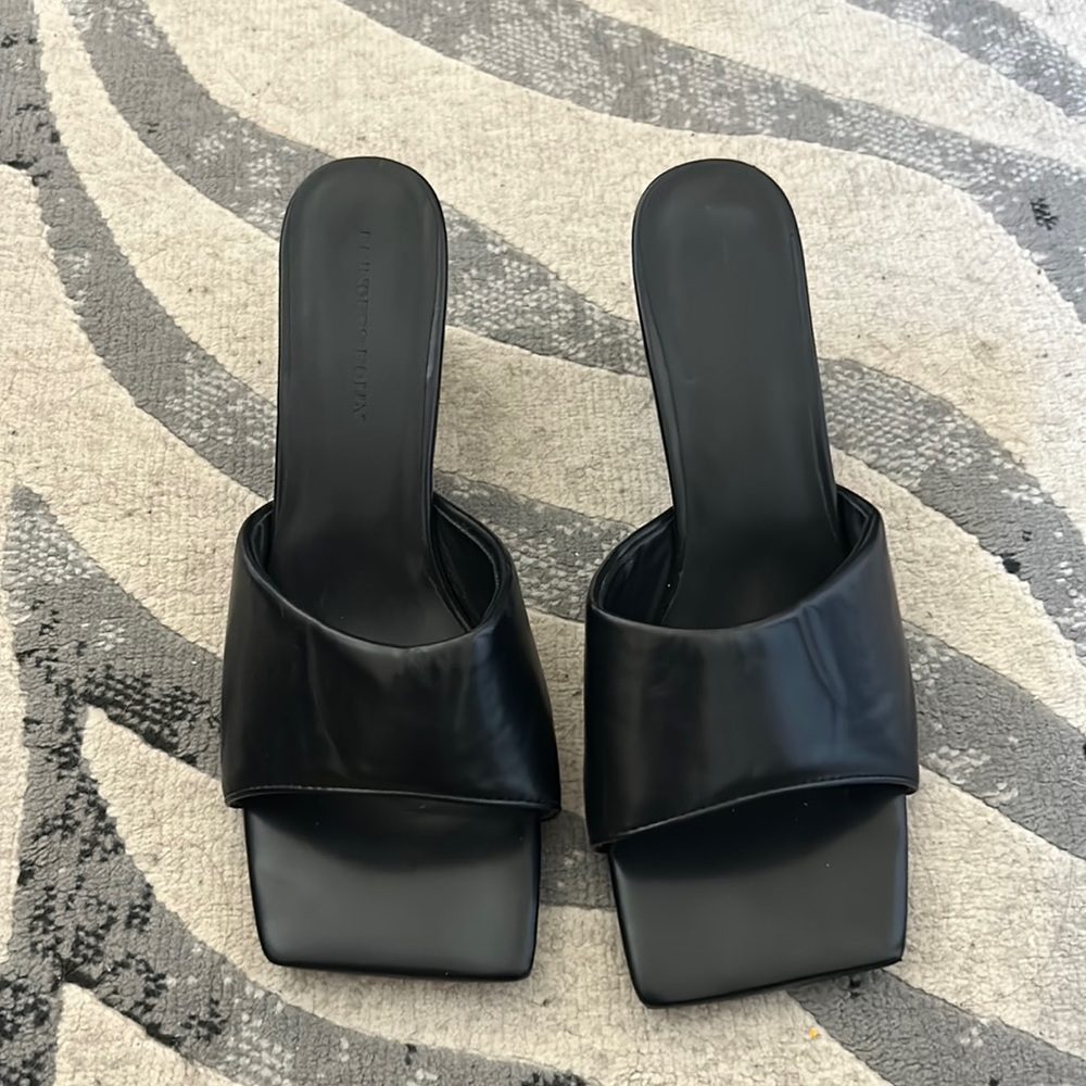 Princess Polly Square Toe Heel